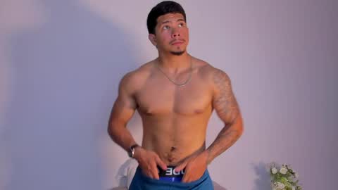 lewis online show from April 27, 8:18 pm