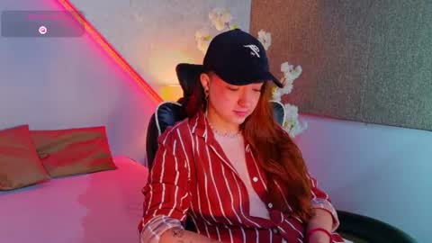 Snapshot of lexavega_ chatting on July 4, 4:46 pm lexavega_ online show from July 4, 4:46 pm