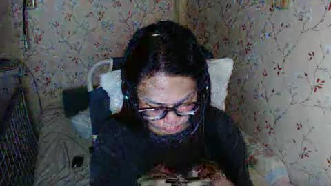 Snapshot of lexi09822 chatting on April 27, 8:12 am Hev Lexi online show from April 27, 8:12 am