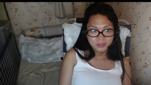 Snapshot of lexi09822 chatting on May 2, 8:58 pm Hev Lexi online show from May 2, 8:58 pm