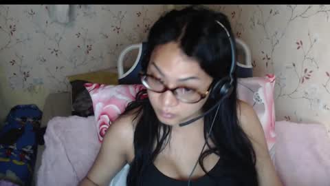 Snapshot of lexi09822 chatting on May 23, 4:44 pm Hev Lexi online show from May 23, 4:44 pm