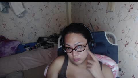 Snapshot of lexi09822 chatting on May 27, 1:46 am Hev Lexi online show from May 27, 1:46 am
