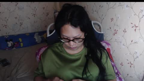 Snapshot of lexi09822 chatting on May 31, 5:37 am Hev Lexi online show from May 31, 5:37 am