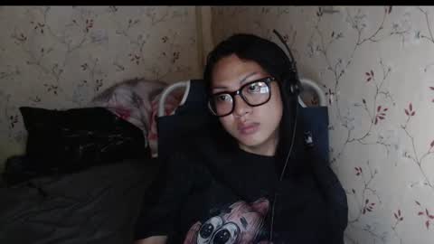 Snapshot of lexi09822 chatting on July 5, 4:19 am Hev Lexi online show from July 5, 4:19 am