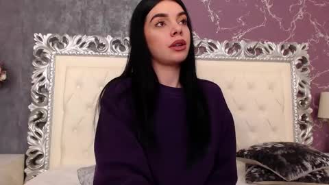 Snapshot of lexi__vicious chatting on January 10, 8:51 am lexi__vicious online show from January 10, 8:51 am