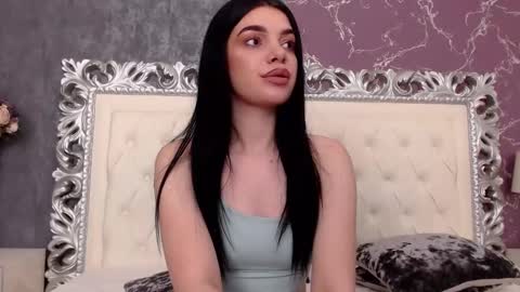 Snapshot of lexi__vicious chatting on January 31, 7:50 am lexi__vicious online show from January 31, 7:50 am
