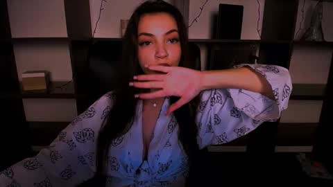 Snapshot of lexi_jos chatting on December 12, 2:00 pm Alexia online show from December 12, 2:00 pm