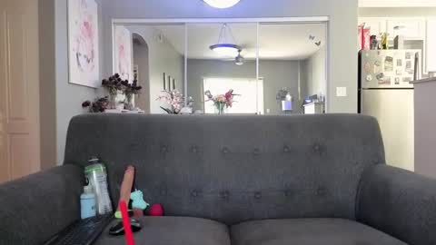 Lexi online show from September 10, 6:30 pm