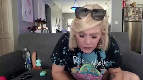 Lexi online show from January 15, 6:55 pm