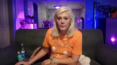 Snapshot of lexi_shocker chatting on July 7, 3:53 am Lexi online show from July 7, 3:53 am