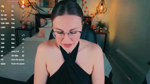 Lexy - Follow me online show from October 16, 7:09 am