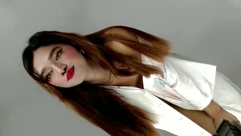 Lexia online show from February 20, 7:47 pm