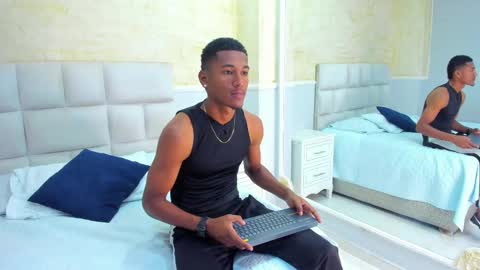 Snapshot of lexianddeker chatting on September 20, 7:37 pm Lexi  Derek online show from September 20, 7:37 pm