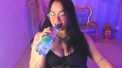 Lexie  online show from December 19, 8:16 pm