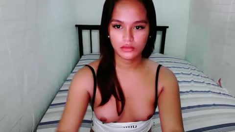 Snapshot of lexieebonalo chatting on October 23, 12:10 am Call me Lexie online show from October 23, 12:10 am