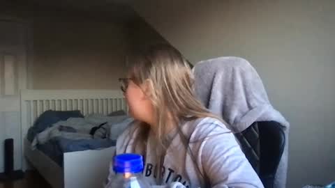 Snapshot of lexielilacs chatting on March 7, 11:05 pm lexie online show from March 7, 11:05 pm