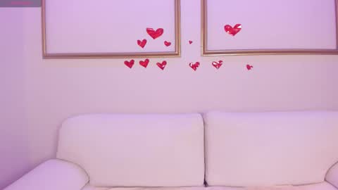 Lexie Thompson  online show from February 16, 12:12 pm