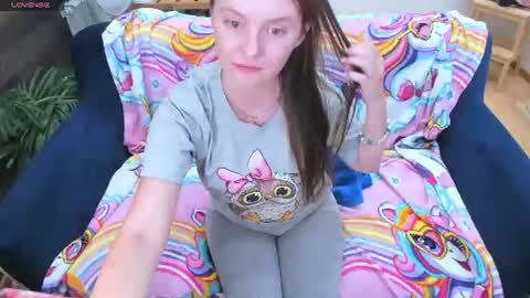 Lexi online show from July 13, 6:38 am