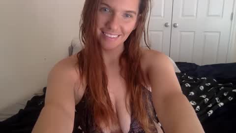 Snapshot of lexiial0 chatting on January 28, 5:35 pm Alexia L. online show from January 28, 5:35 pm