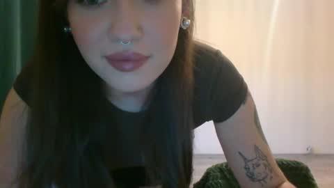 Lexi online show from April 7, 5:24 pm