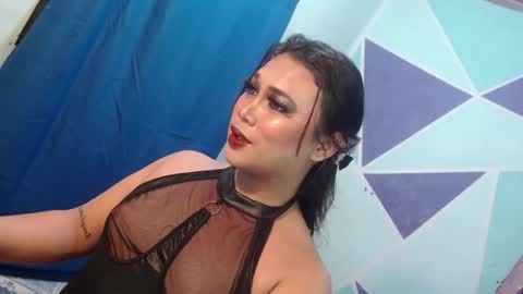 lexilorcs online show from December 14, 1:49 pm