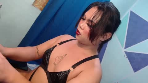 lexilorcs online show from December 17, 9:16 pm