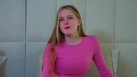 Lexi online show from March 19, 5:22 am