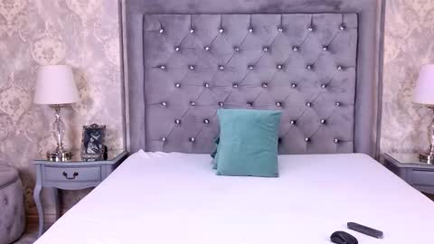 Lexi Riley online show from December 20, 6:53 am