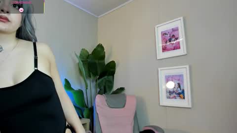 lexirouge           online show from November 10, 1:10 pm