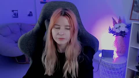 Lexi Wenford NO NUDE GODDESS online show from December 12, 5:52 am