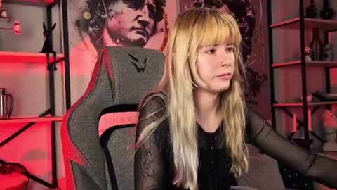 Lexi Wenford NO NUDE GODDESS online show from June 22, 4:20 am