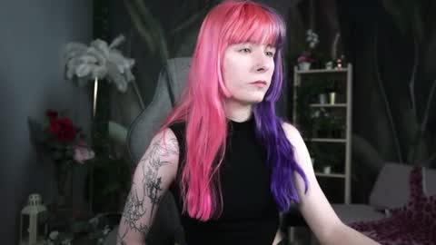 Lexi Wenford NO NUDE GODDESS online show from June 30, 5:08 am