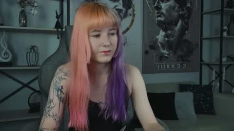 Lexi Wenford NO NUDE GODDESS online show from July 19, 5:11 am