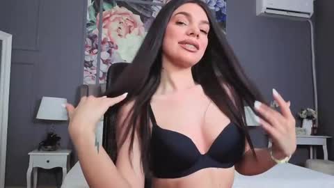 Lexi online show from April 10, 3:45 am