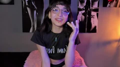 Lexy online show from December 4, 3:10 pm