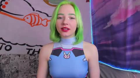 Snapshot of lexy_l0vy chatting on February 19, 8:55 am LexxxY online show from February 19, 8:55 am