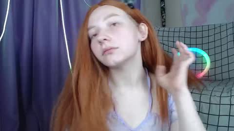 Snapshot of lexy_l0vy chatting on October 17, 7:44 am LexxxY online show from October 17, 7:44 am