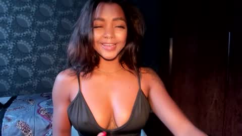 LEXY - Independent account online show from September 26, 2:43 pm