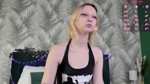 Lexy online show from November 6, 11:22 am