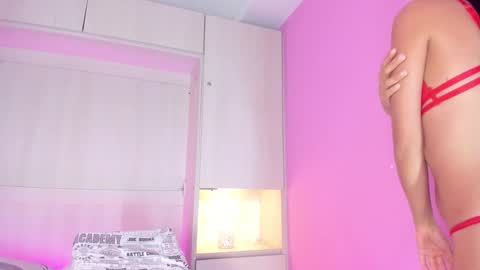 L I A  online show from March 8, 1:50 am