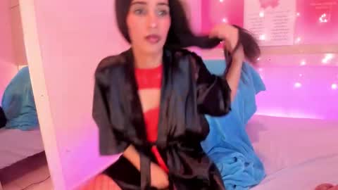 L I A  online show from October 30, 4:25 am