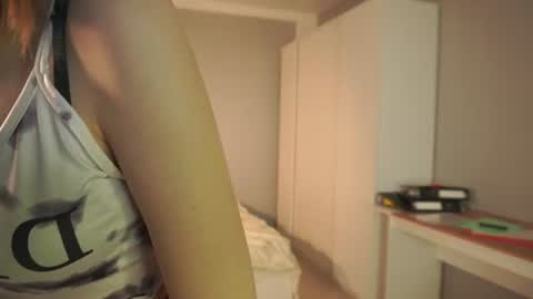 leyla_grace online show from June 6, 6:40 am