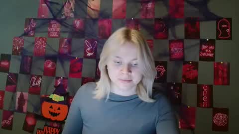 Leyla online show from October 27, 7:23 am