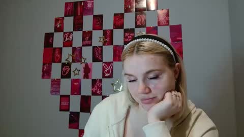 Leyla online show from November 10, 7:07 am