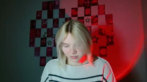 Leyla online show from November 17, 7:03 am