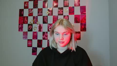 Leyla online show from November 26, 7:09 am