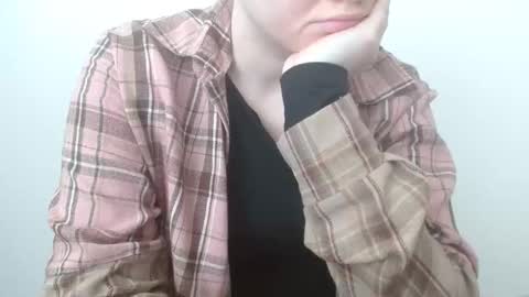 Leyla online show from April 17, 7:00 am