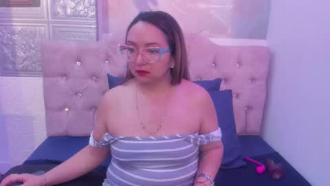 Leyla smithh online show from October 20, 12:16 pm