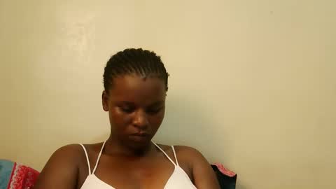 leylacuty13 online show from April 5, 10:01 am