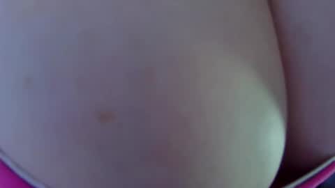 Snapshot of leysun7777 chatting on December 5, 8:23 am Leysun7 online show from December 5, 8:23 am